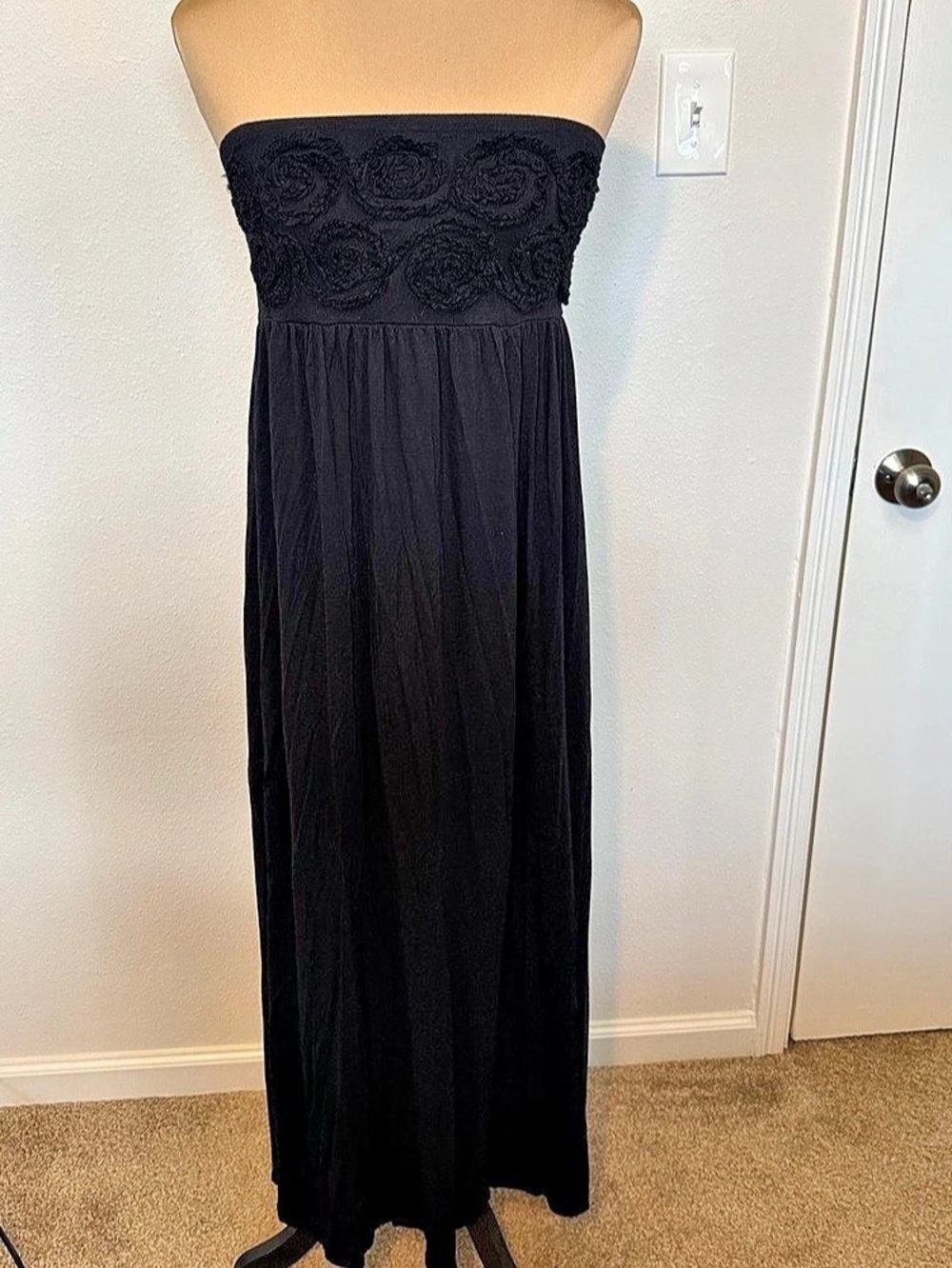 Design History Strapless Maxi Dress in Black Size Large